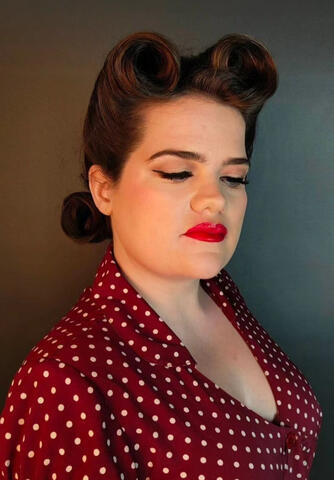1940s Victory Curls